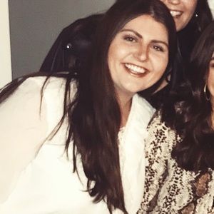 Meet your Posher, Constance